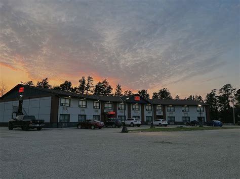 wawa hotels ontario|highway 17 motel wawa ontario.